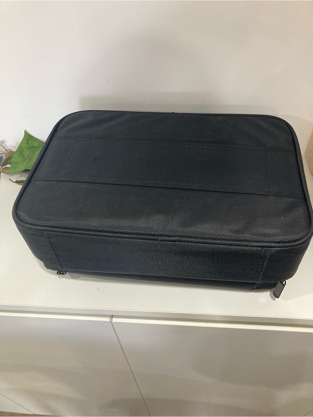 Men's Black Travel Packing Cube Organizer - Compact Luggage Accessory
